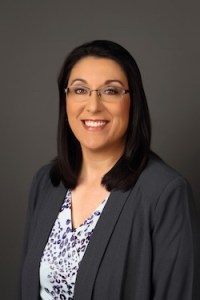 Dr. Magnolia Pedraza, DMD, MS - Forsyth IL Periodontist